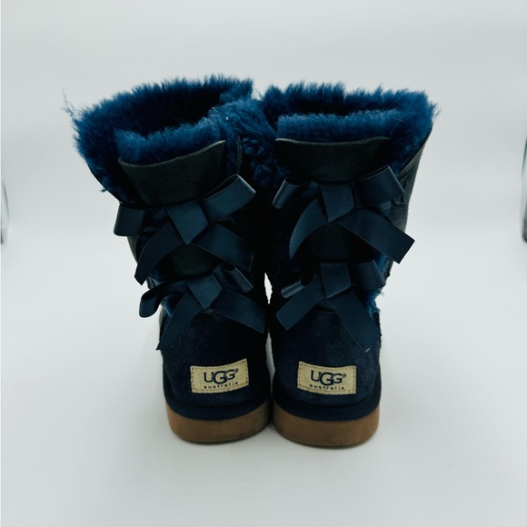 UGG Navy Blue Bailey Bow ll Short Boot - Picture 4 of 9